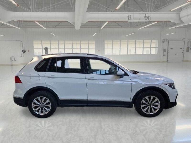 Volkswagen VOLKSWAGEN TIGUAN 2.0 TDI SCR 110 KW LIFE DSG SU imagem 3