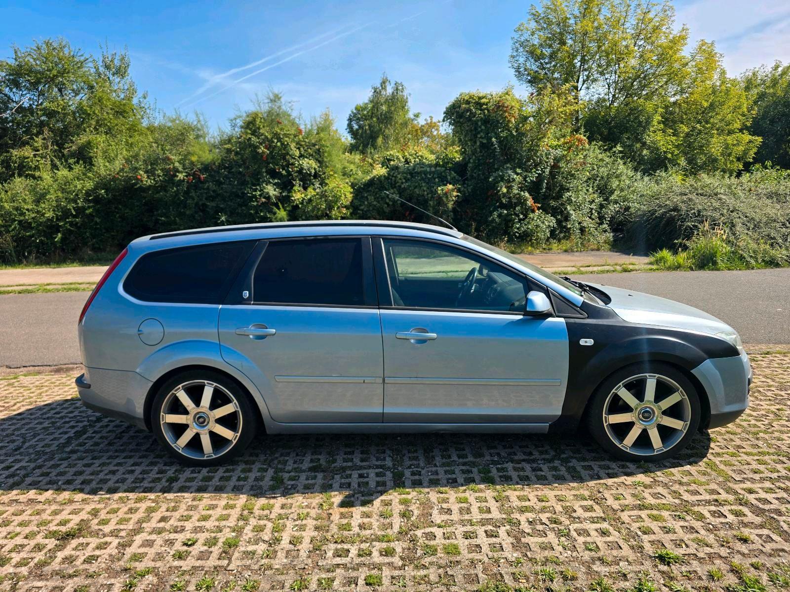 Ford Focus 2005 — photo 5