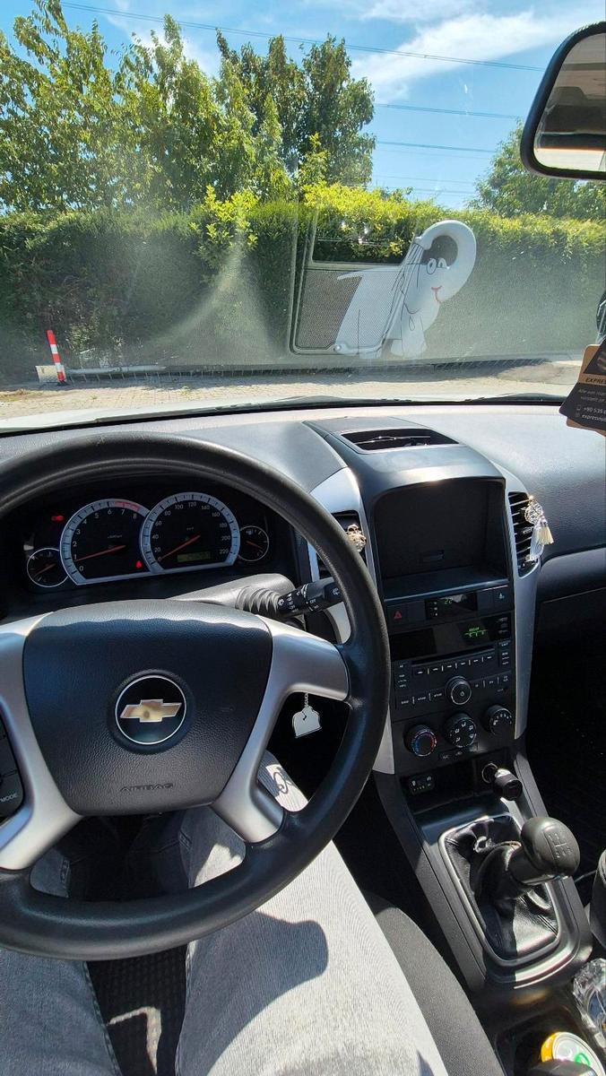 Chevrolet Captiva 2008 — photo 12