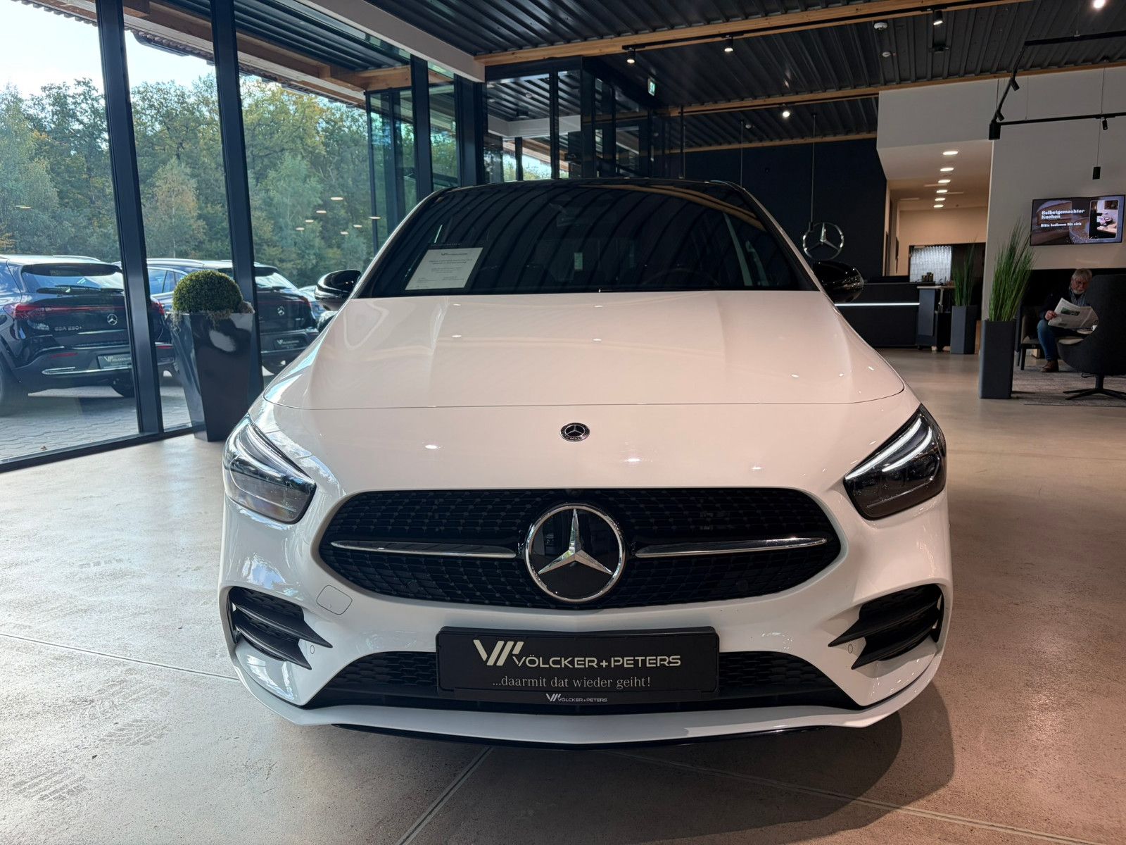 Mercedes-Benz B 250 e /AMG/PANO/BURMESTER/360°/AHK/FAP/MEMORY imagem 3