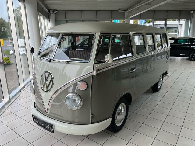 VW T1 Bulli Kombi 9 Sitzer Neu "Made in Germany"