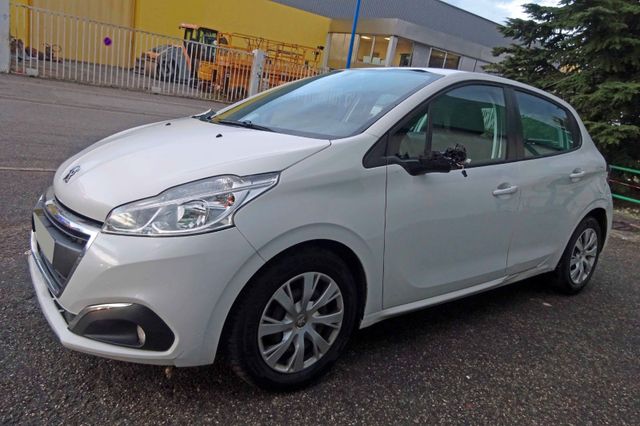 Peugeot 208 STE 1,5 HDI 100