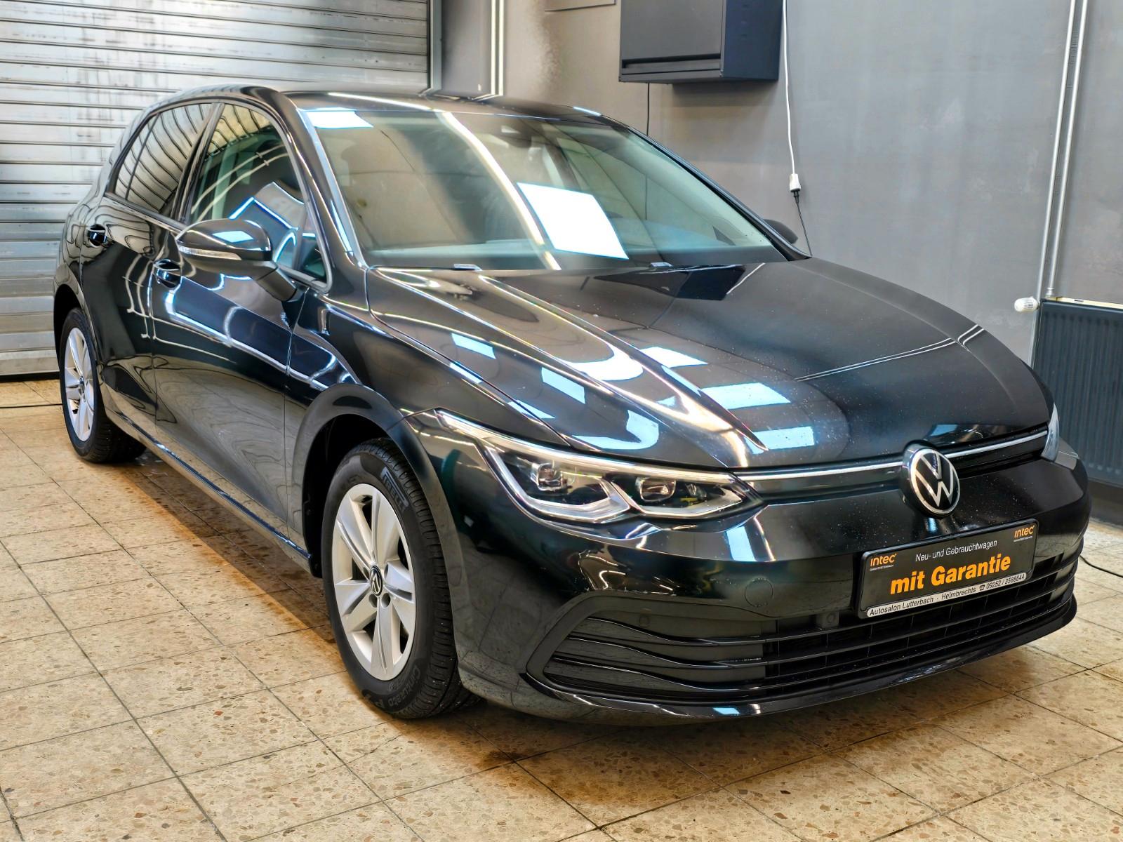 Volkswagen Golf VIII Lim. Life TDI NAVI LED Automatik