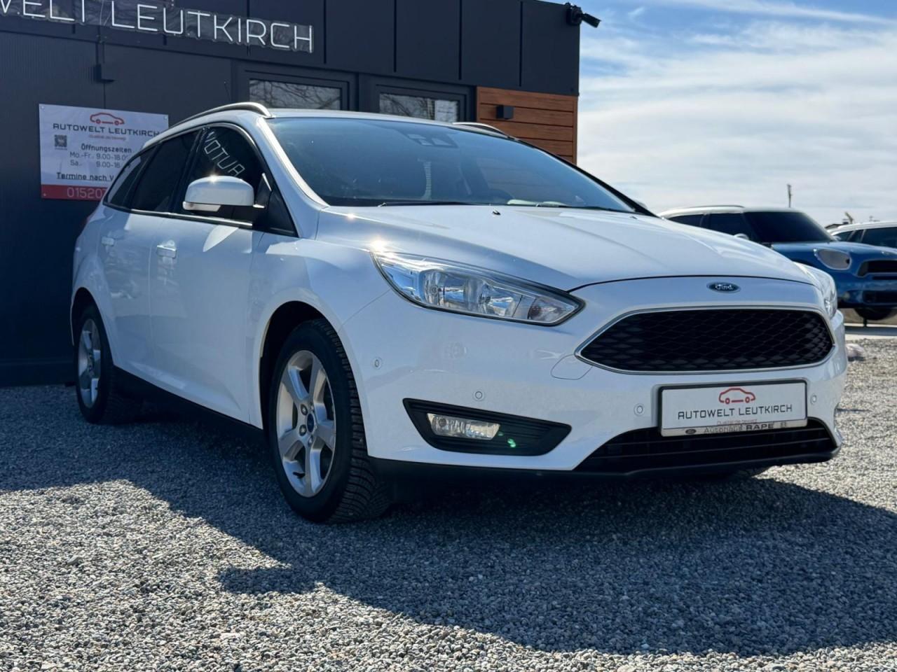 Ford Focus Turnier1.5 Business AHK SHZ KLIMA FSHZ PDC