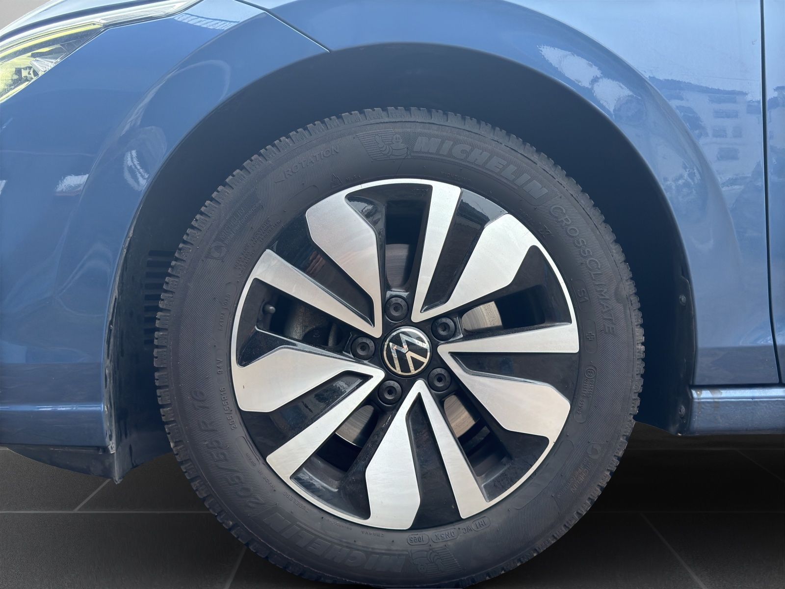 Volkswagen Golf - Bild 9