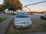Mercedes-Benz A 190 ELEGANCE Elegance - Mercedes-Benz A 190: Elegance