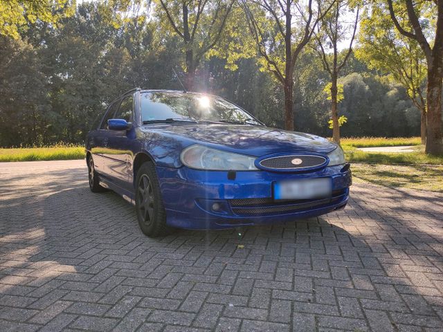 Ford Mondeo ST200 mit TÜV