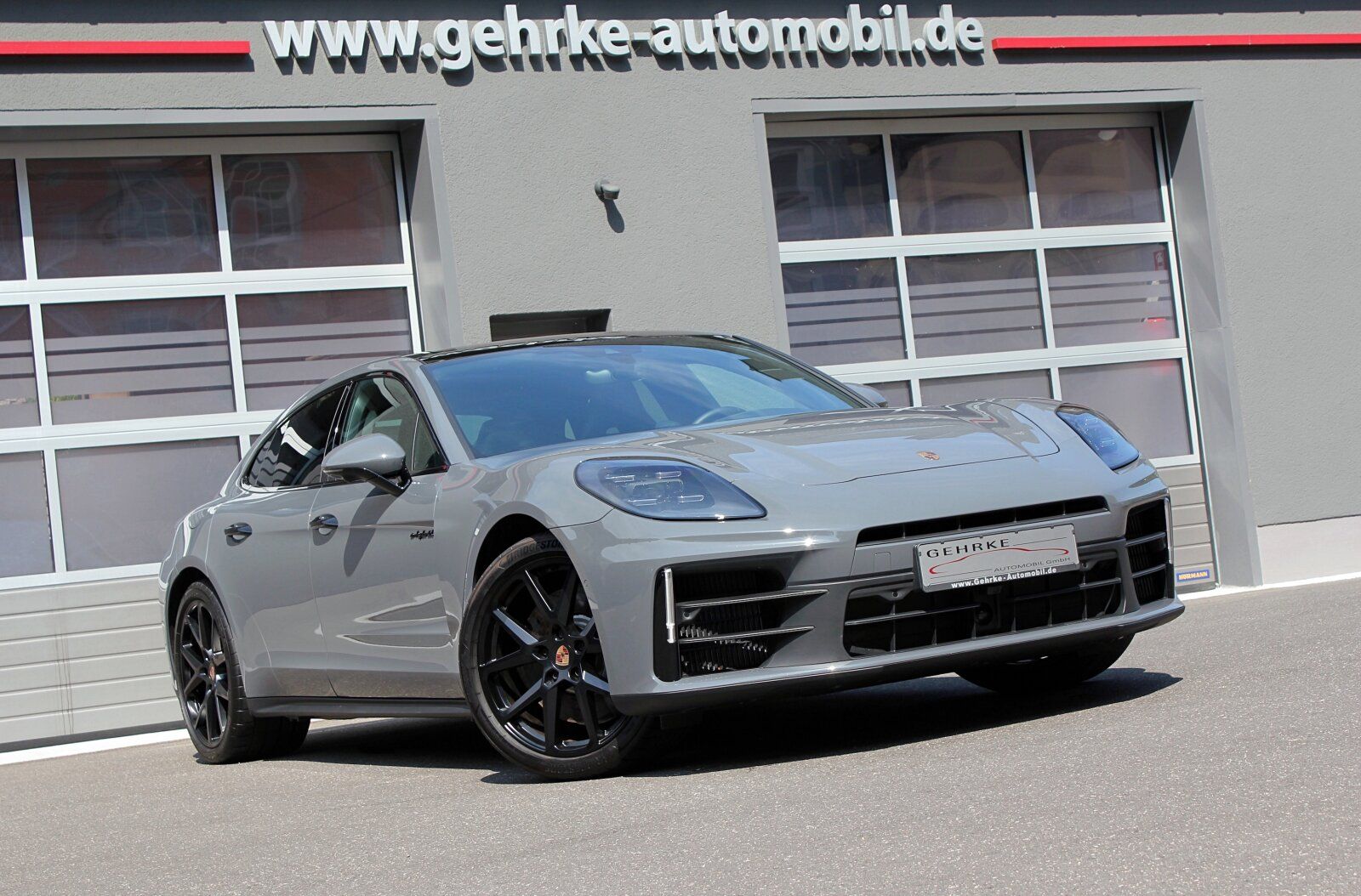 Porsche Panamera 4 E-Hybrid*21"SportDesign,ACC,BOSE,PANO