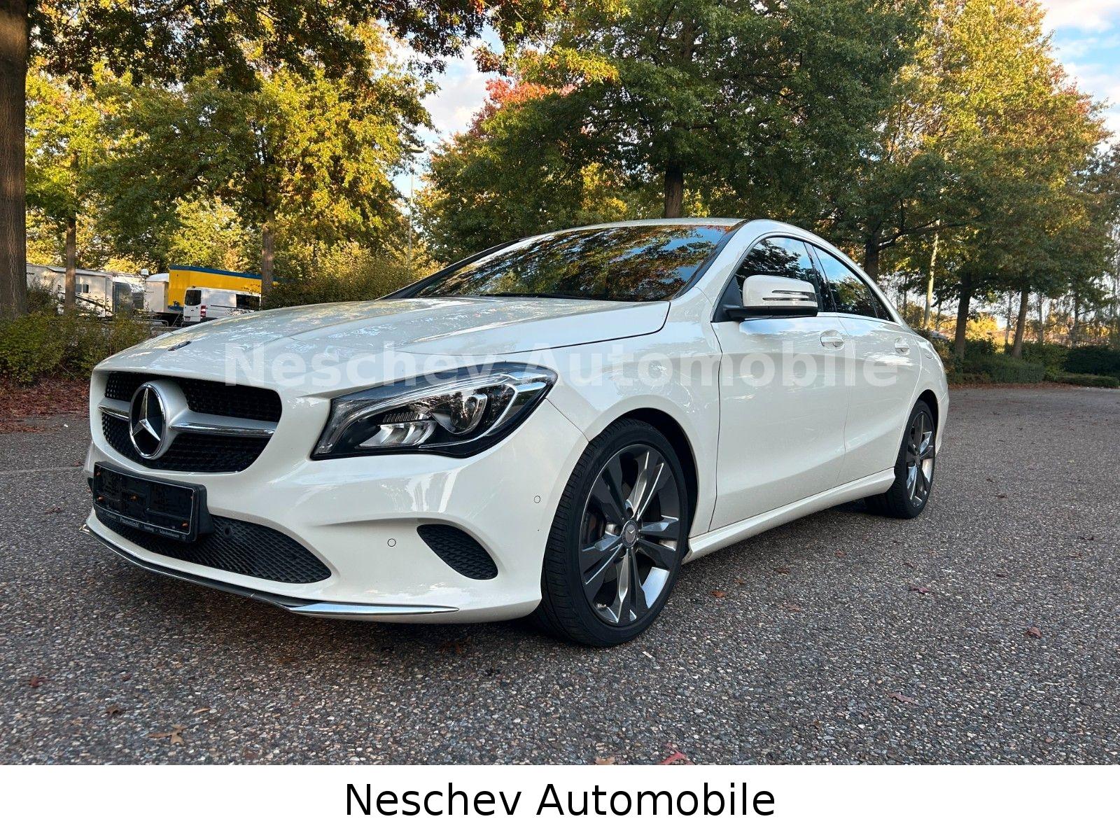 Mercedes-Benz CLA 200 Leder/Comand/LED/PTS/KeyLess/18"/dt.Auto