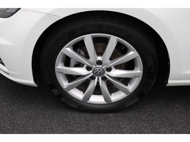 Fahrzeugabbildung Volkswagen Golf VII 1.5 DSG Highline