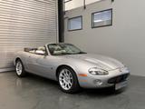 Jaguar XKR 4,0 Kompressor Cabrio - Jaguar XKR aus 2001: Cabrio