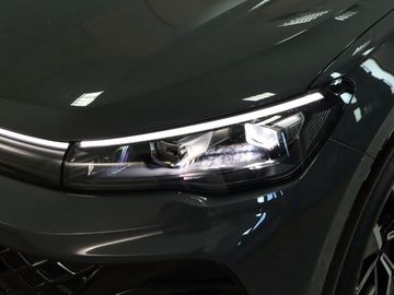 Fahrzeugverkauf 26 Volkswagen Tiguan 2.0 TDI 142 kW 4M R-Line Panodach 20 Zoll