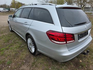 Mercedes E 220 - 3