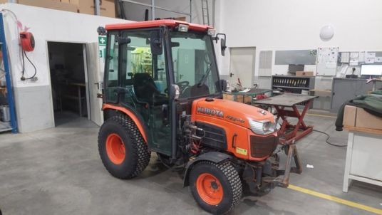 Kubota B2230