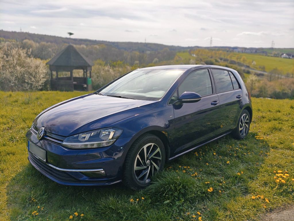 Image of Volkswagen Golf