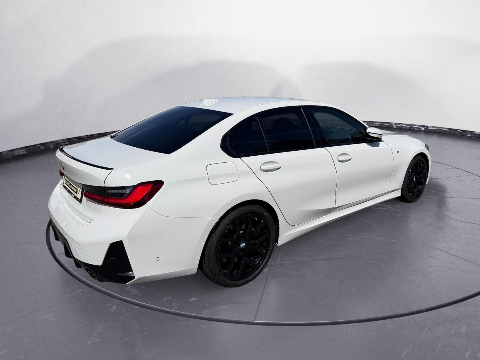 BMW 320d xDrive Limousine  imagem 3