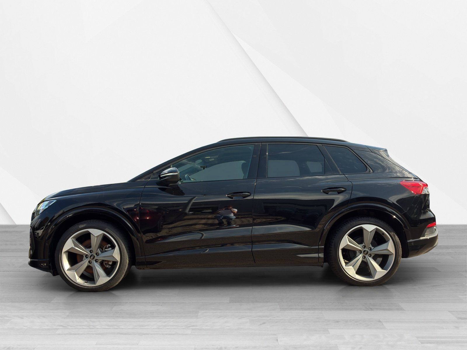 Fahrzeugabbildung Audi Q4 e-tron 40 e-tron Kamera,LED,Matrix,Navi,PDC