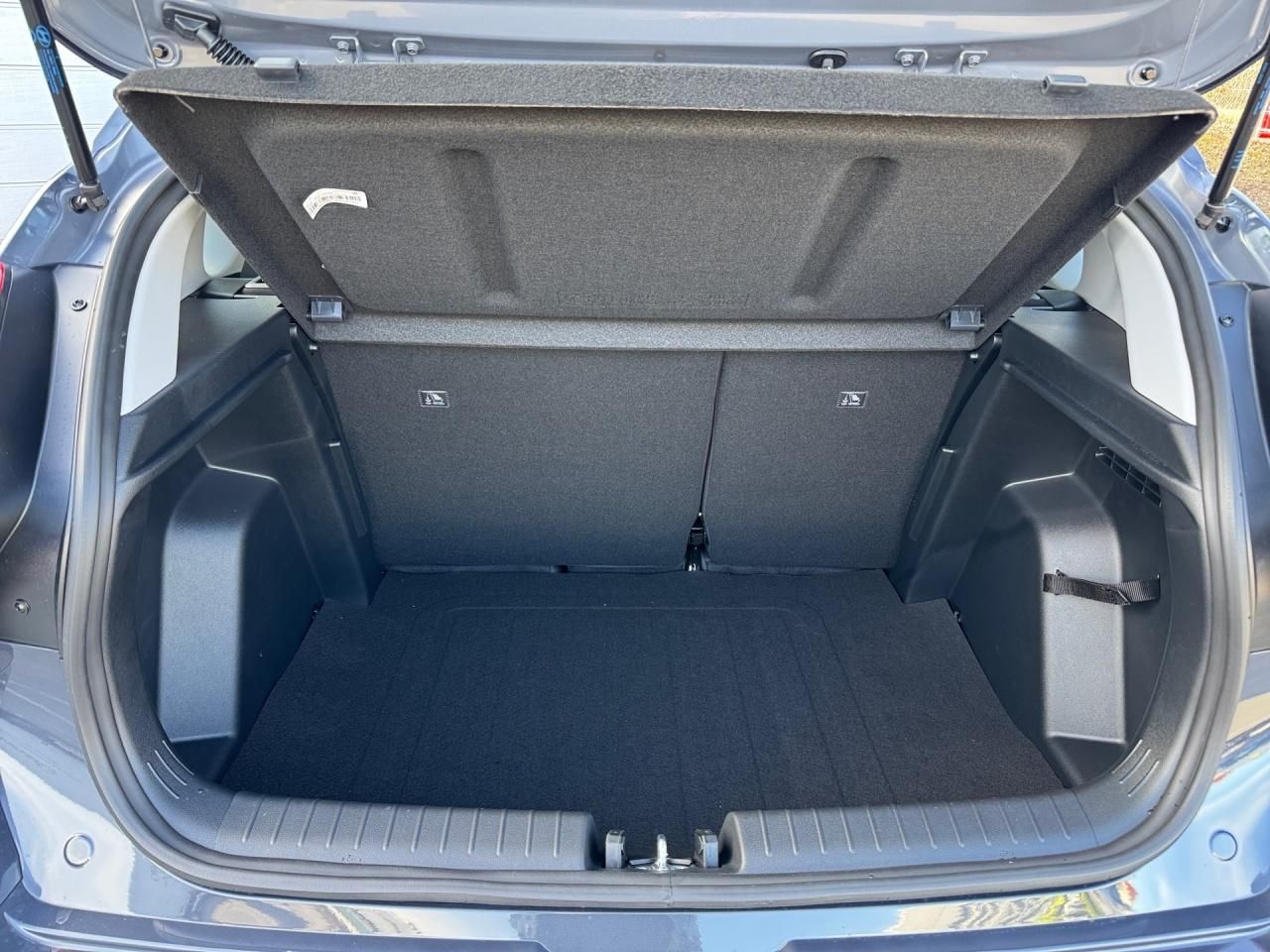 Fahrzeugabbildung Hyundai BAYON SELECT *NAVI*BLUETOOTH*RADIO-DAB*