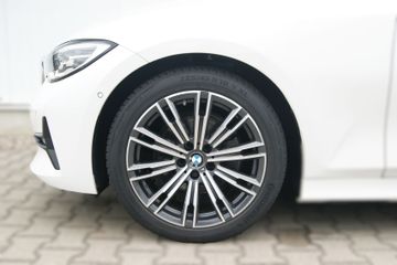 BMW 320 - 11