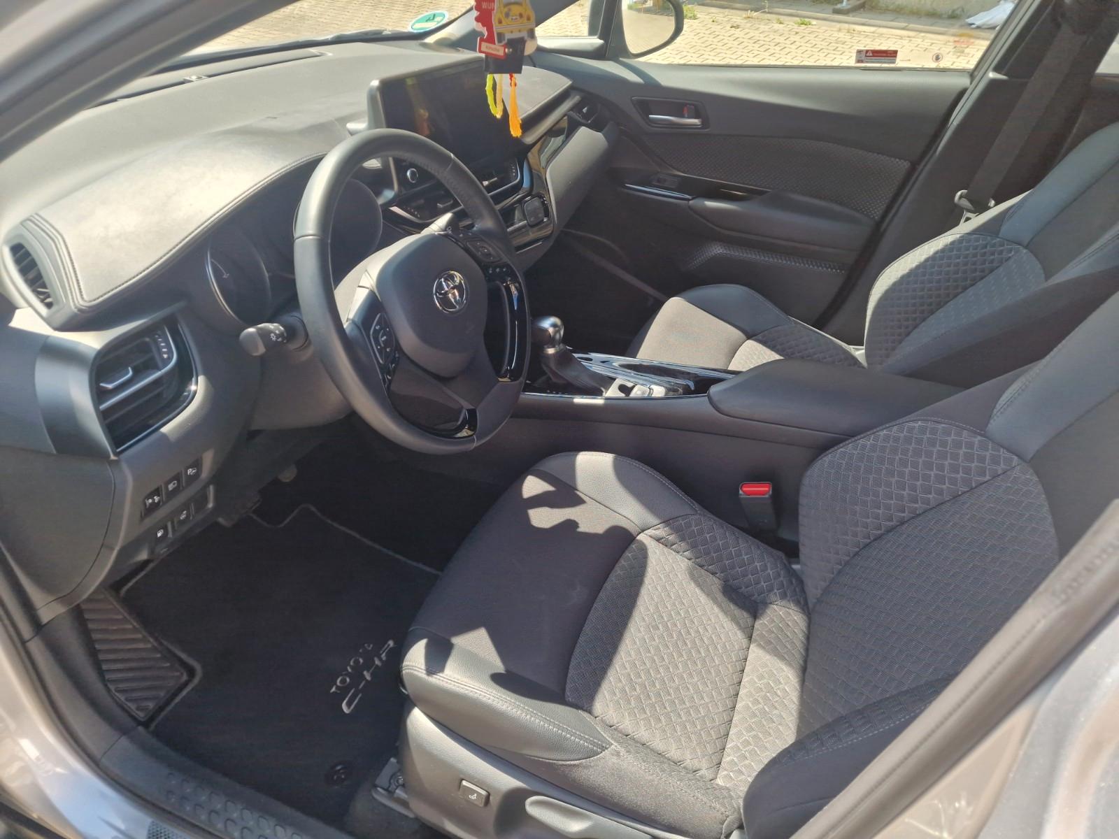 Toyota C-HR Hybrid Team D*Tüv Neu*