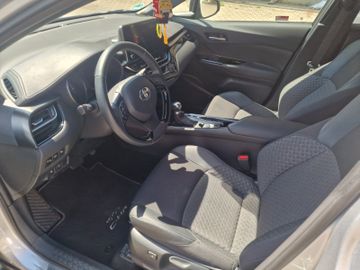 Toyota C-HR - 8