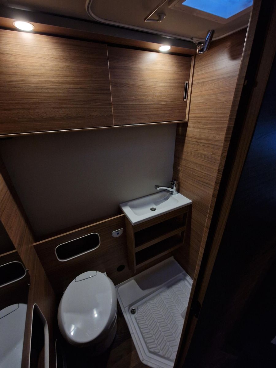 Fahrzeugabbildung Weinsberg CaraHome 650 DG