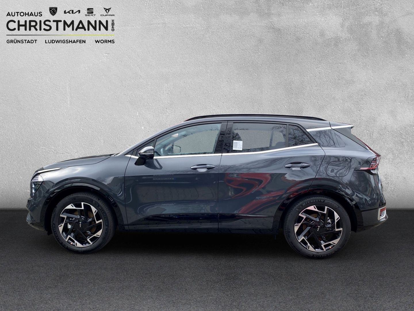Fahrzeugabbildung Kia Sportage GT-LINE PLUG-IN HYBRID 4WD 1.6 T-GDI *P