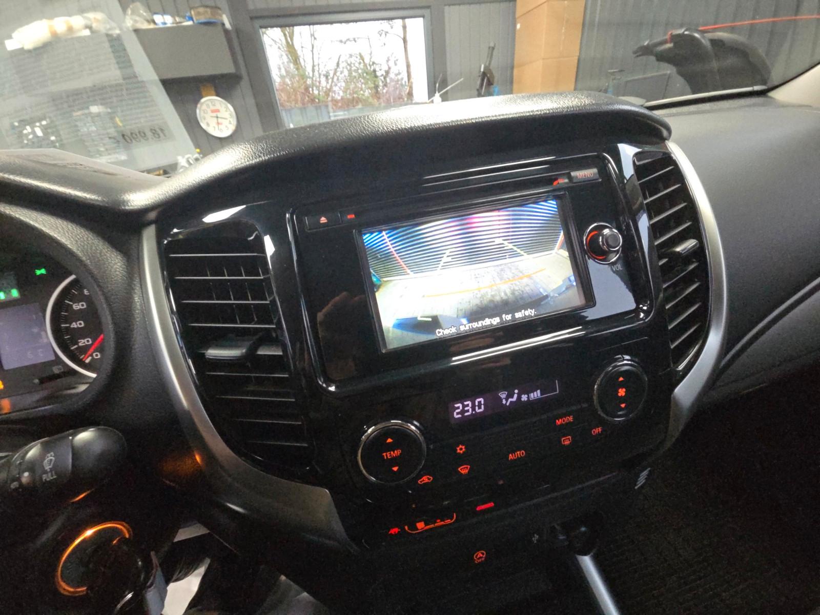 Mitsubishi L200 Plus Club Cab 4WD*LKW Zulassung*