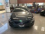 Volvo VOLVO V60 D2 Geartronic Kinetic - Volvo V60: Kinetic
