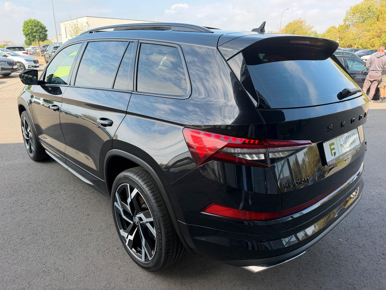 Skoda Kodiaq 2,0TSi RS 4x4 FL Pano AHK Leder Standhz foto 8
