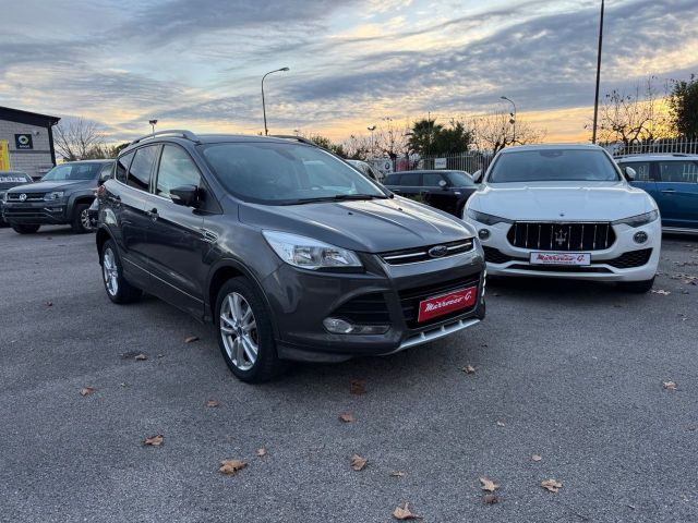 Ford Kuga 2.0 TDCI 180 CV S&S 4WD Powershift Tit