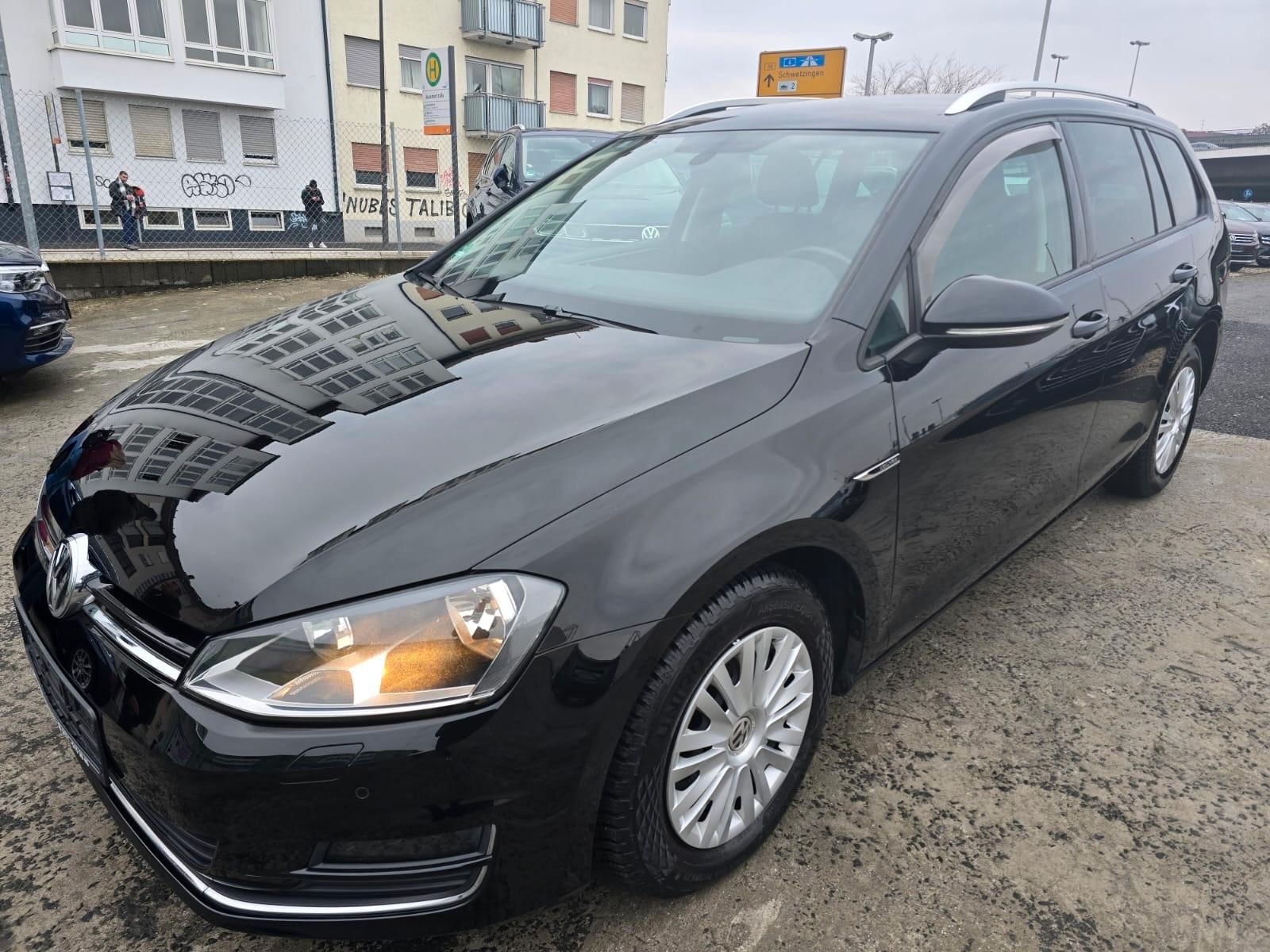Volkswagen Golf VII Variant Lounge BMT 2,0 TDI NAVI*AHK