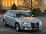 Audi A4 Avant 2.0 TDI *AUTOMATIK*SHZ*KOMBI*TEMPOMAT - Audi A4 aus 2005: TDI