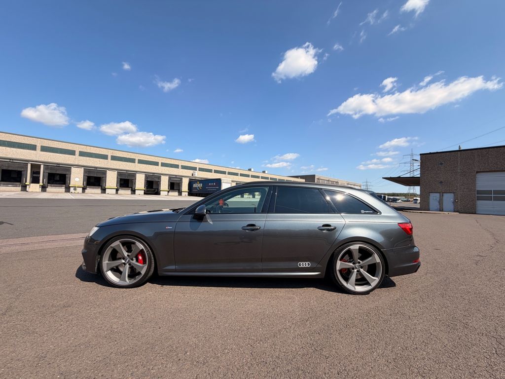 Image of Audi A4