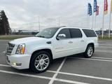Andere Cadillac Escalade 6.2 ESV Platinum mit neu... - Andere mit LPG-Antrieb