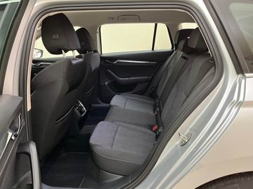 Skoda Octavia - 11