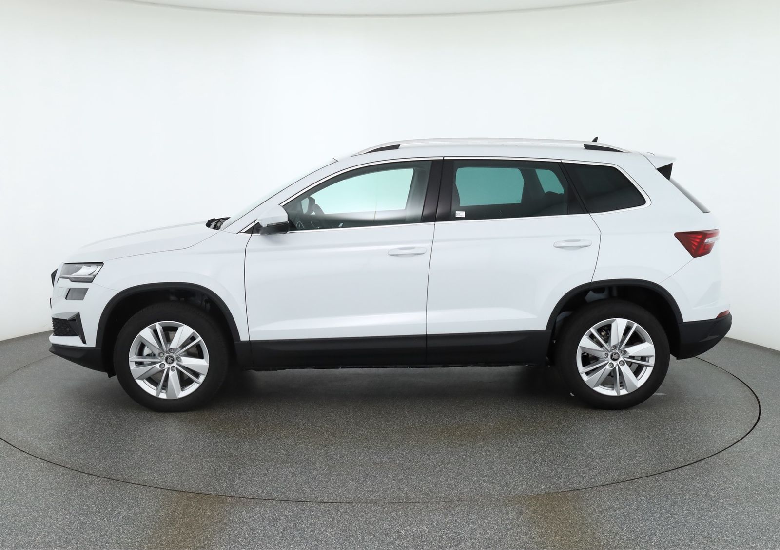 Skoda Karoq 1.5 TSI DSG LED ACC Navi AHK Kamera imagem 2
