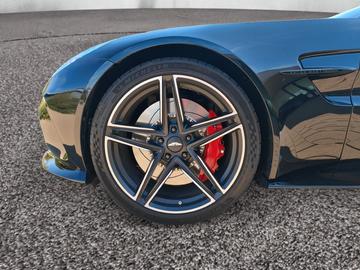  Aston Martin V8 VANTAGE 照片 6