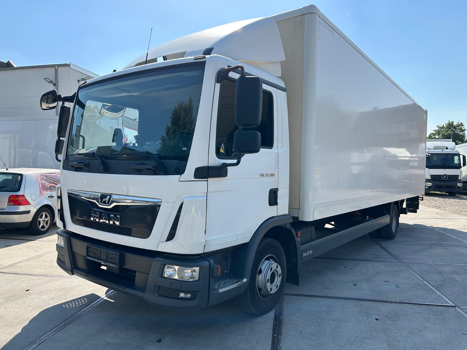 MAN TG-L 12.180 L Spier LebensmittelkofferLBW