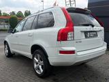 Volvo XC90 D5 Momentum/Auto/7-Sitzer/Xenon/Facelift - Volvo XC90 Gebrauchtwagen in Köln
