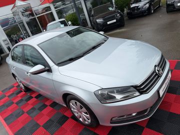 Volkswagen Passat - 6