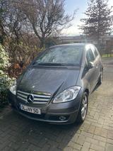 Mercedes-Benz A 180 CDI AVANTGARDE AVANTGARDE AUTOMATIK - gebrauchte Mercedes-Benz A-Klasse aus dem Jahr 2010