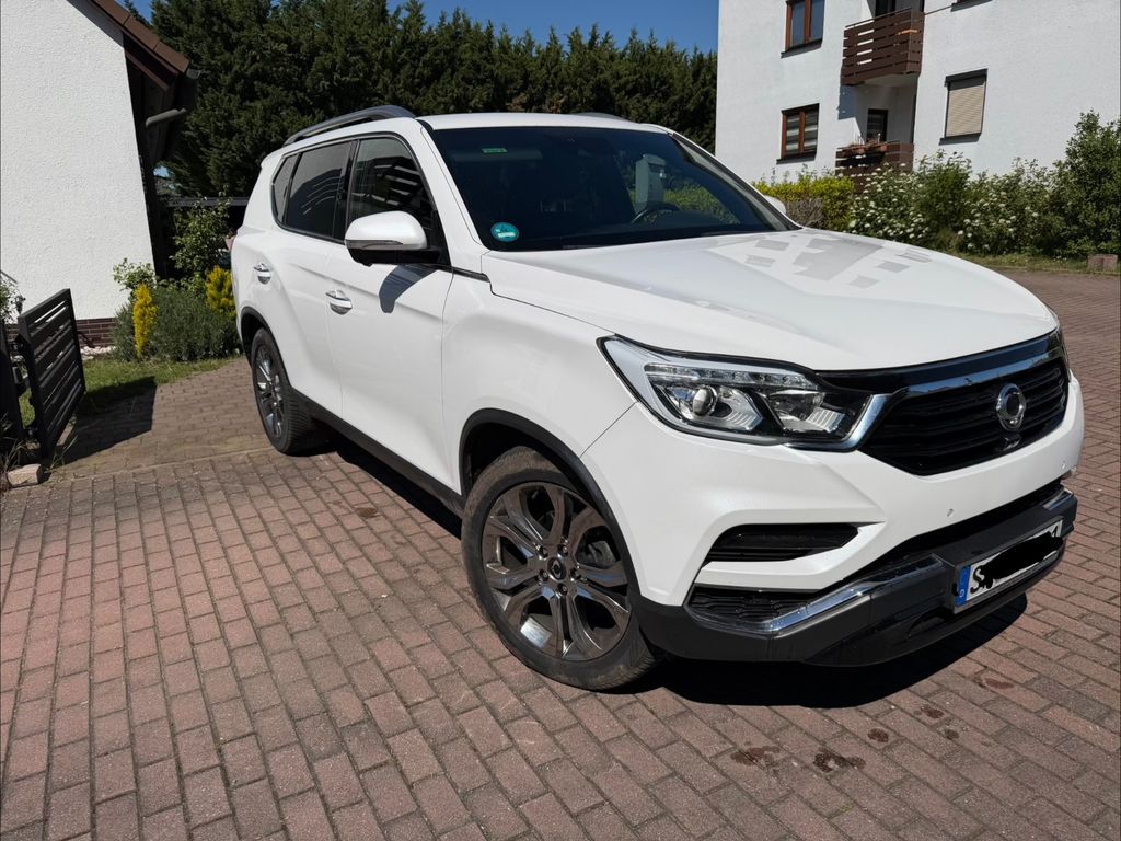 Image of Ssangyong REXTON