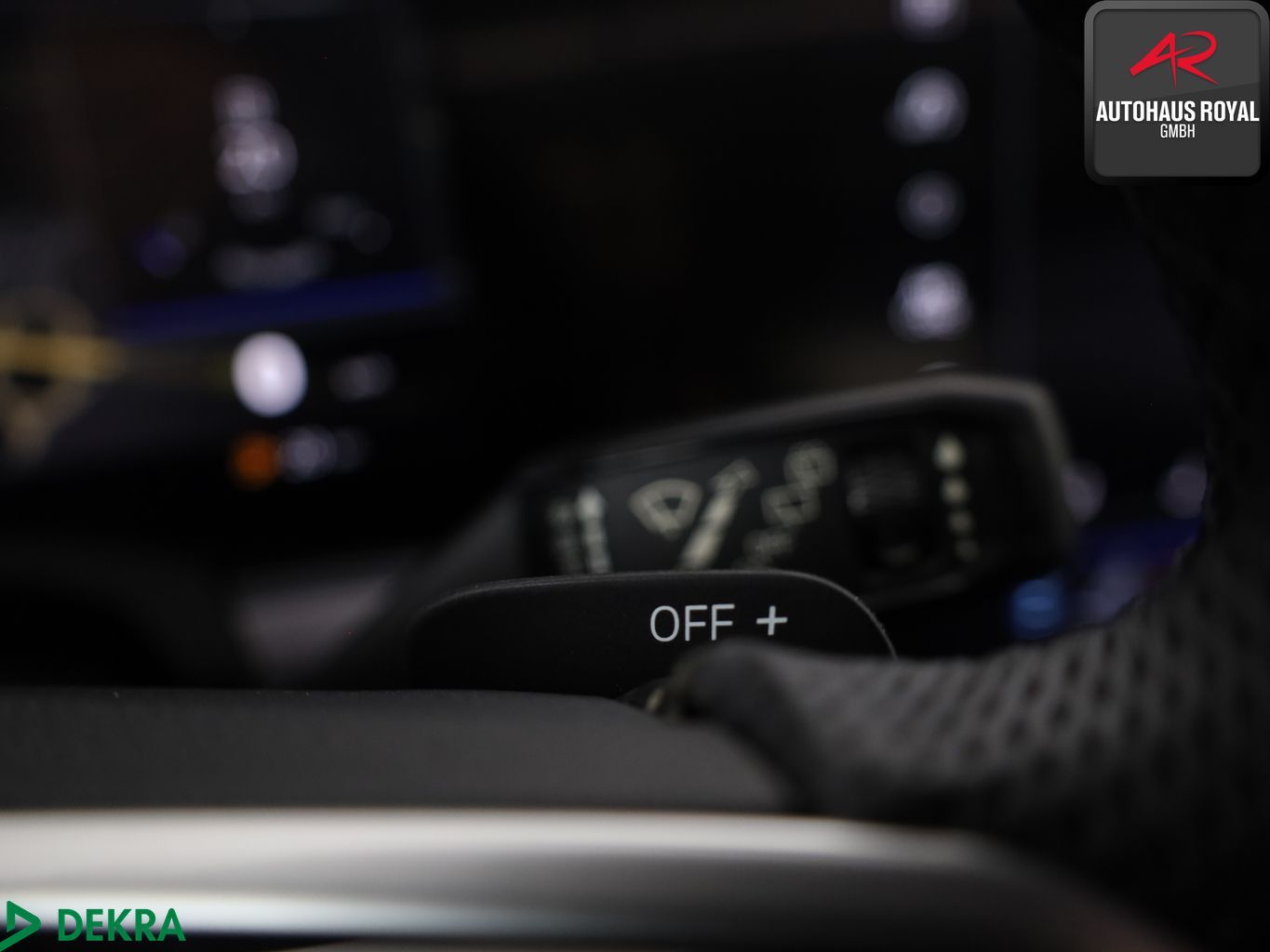 Volkswagen Touareg 3.0 TDI 4M R LINE 360° SITZKLIMA KEYLESS foto 17