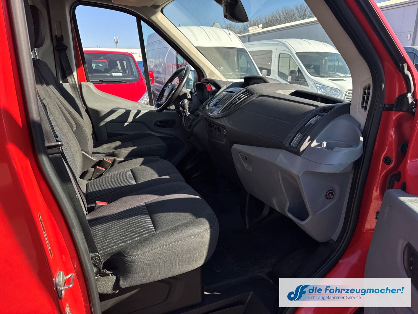 Fahrzeugabbildung Ford Transit Kasten 350 L2 Trend 2.0 TDCi DPF