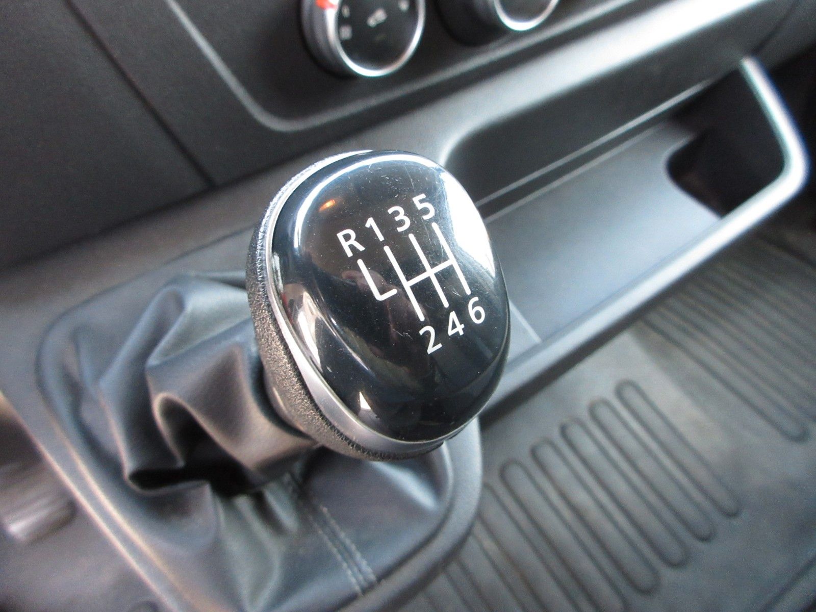 Fahrzeugabbildung Opel Movano B Kasten 2.3Ltr. 107KW RWD  L4H3 3,5t