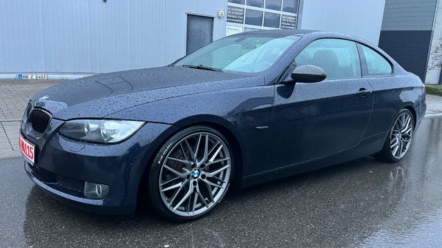 BMW 3 Coupe E92 320i TÜV,KLIMA,SCHIEBEDACH,PDC