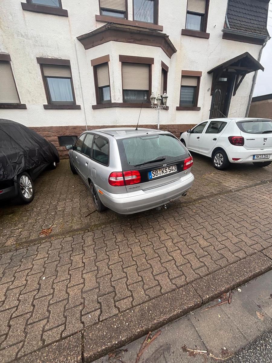 Volvo V40 2004 — photo 5