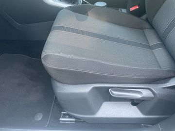 Volkswagen T-Roc 1.0 TSI Life LED-PLUS NAVI PARKLENK ALU