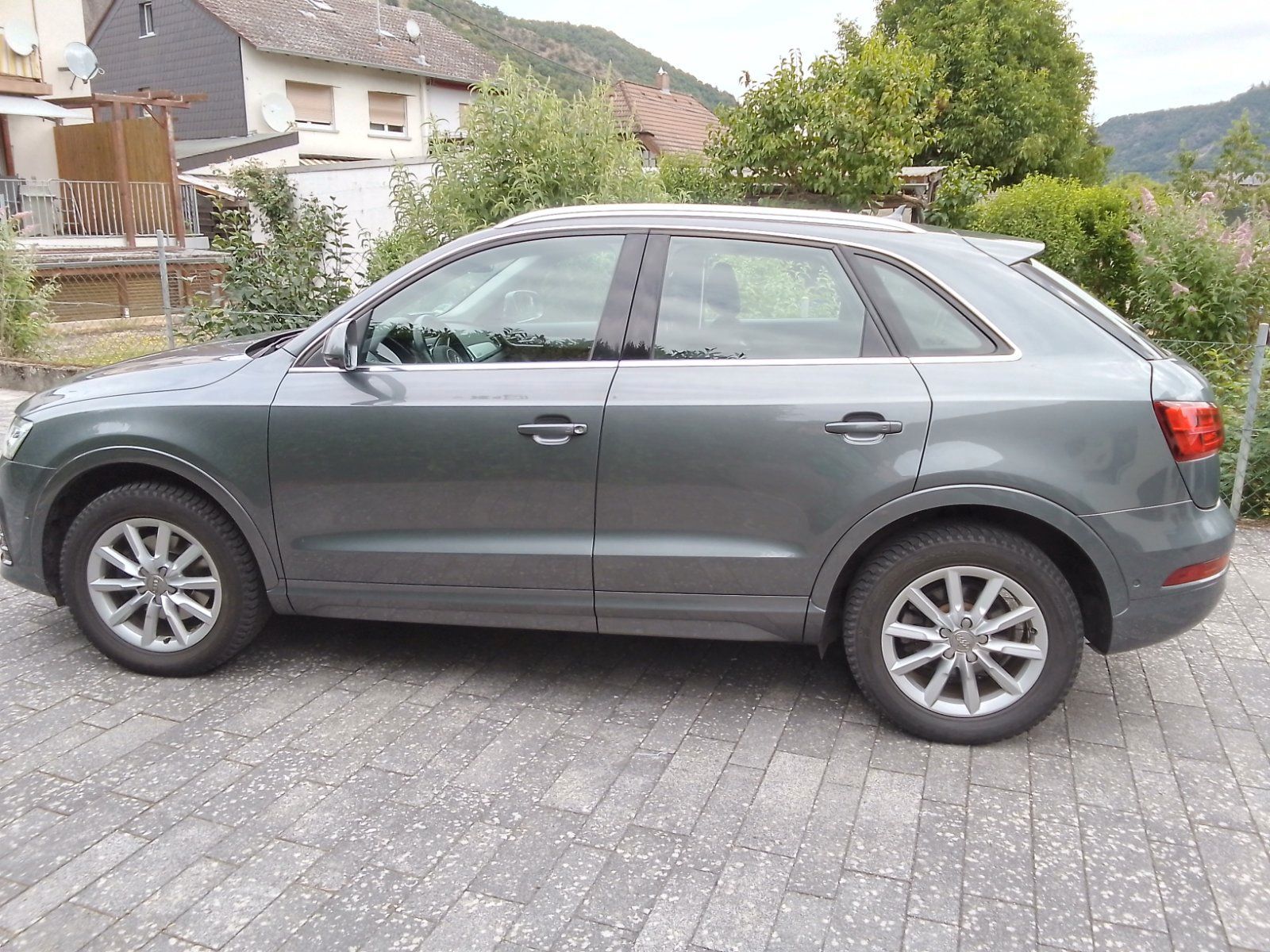 AUDI Audi Q3 2.0 TFSI quattro Sport 